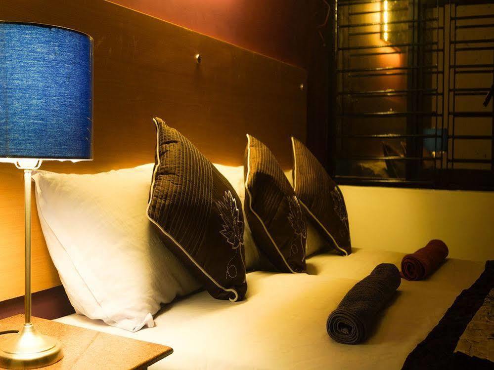 Dreams Hotel Kovalam Bagian luar foto
